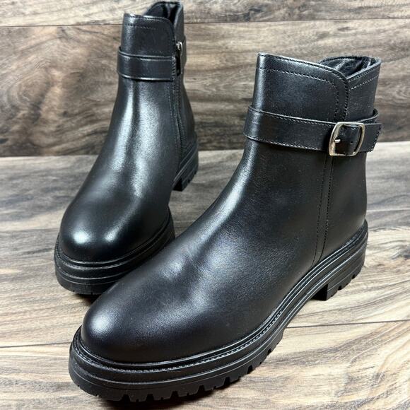 NIB Steve Madden Maezy 9.5M Black Leather Lug Sole Zip Ankle Boots - Picture 4 of 11